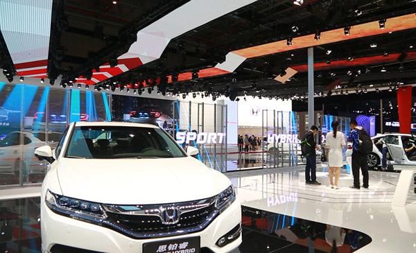 上海車展·HONDA|有LED透明屏的發(fā)布會才能超乎想象！