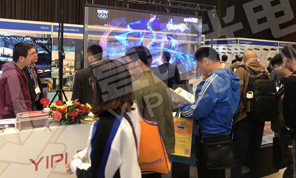 展會(huì) | 冰屏現(xiàn)身InfoComm China人氣爆棚