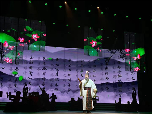 LED透明屏優(yōu)勢之屏體亮度更高